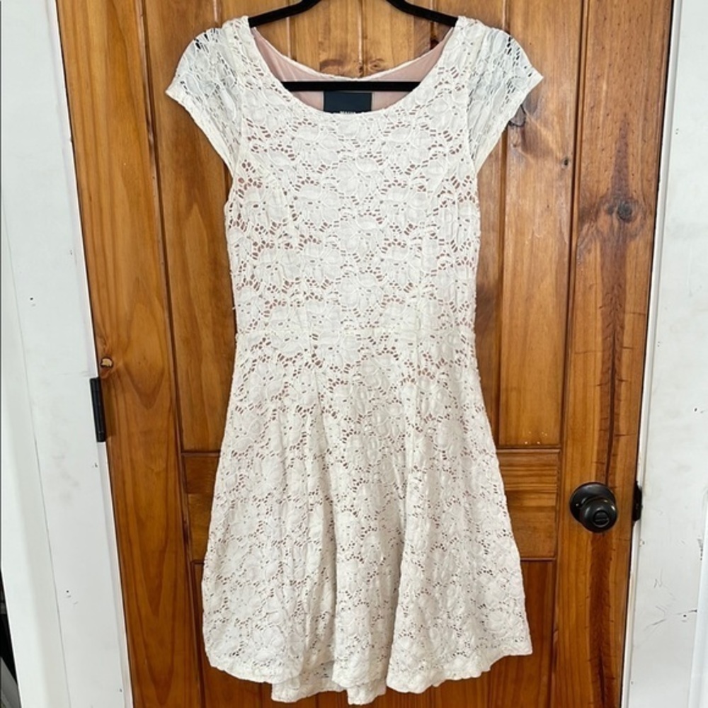 Maeve Anthropologie White Pink Day Flower Dress Lace overlay Dress Small